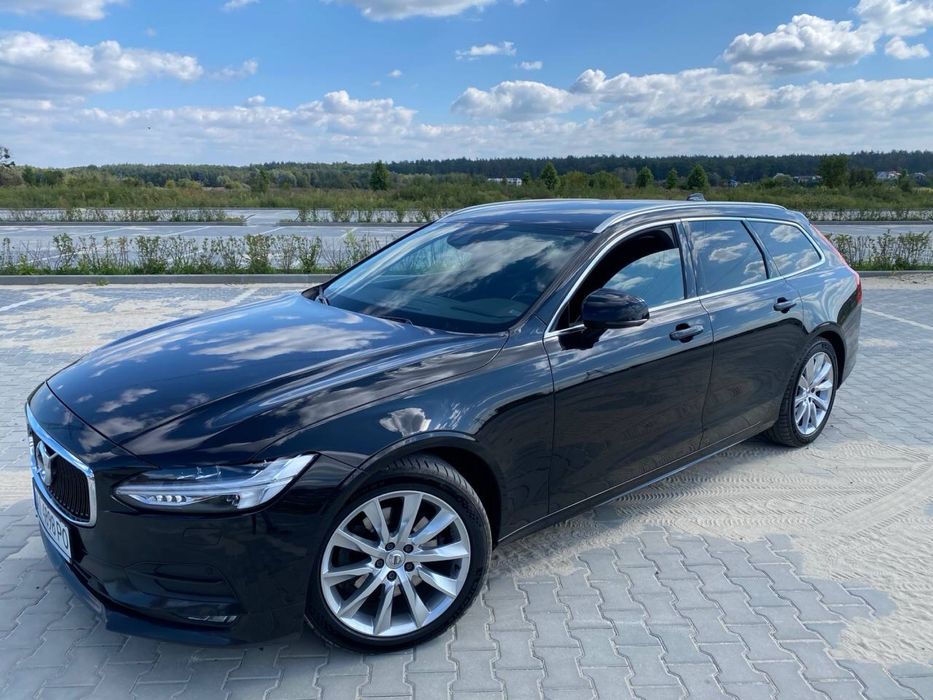 Volvo v 90 продам гарне авто