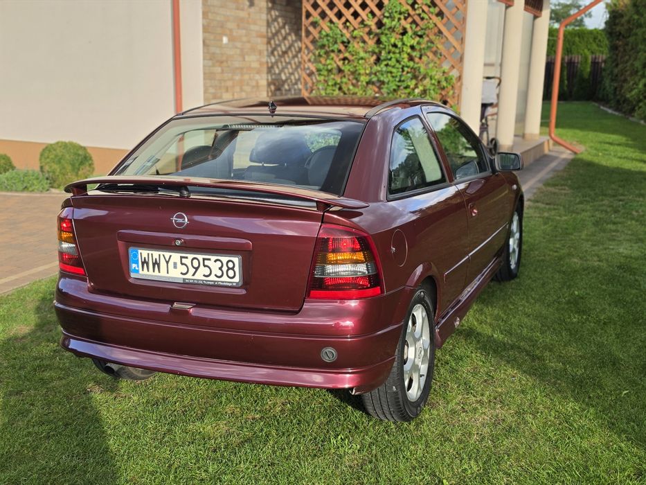 Opel Astra g 2.2 b+g