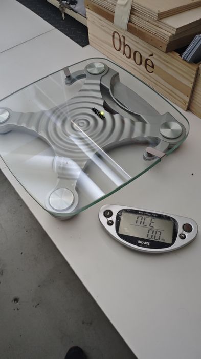 Balança digital de análise corporal da "Balance"