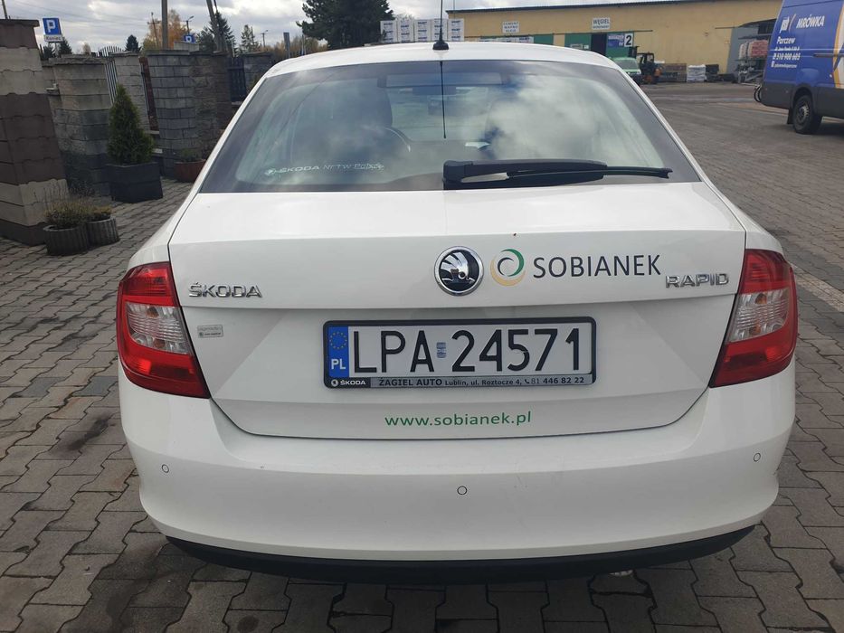 SKODA osobowy NH  Rapid