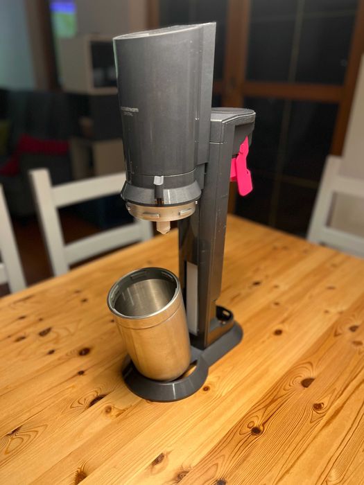 Saturator Soda Stream Crystal 2.0 + butelka + pusta butla + syrop