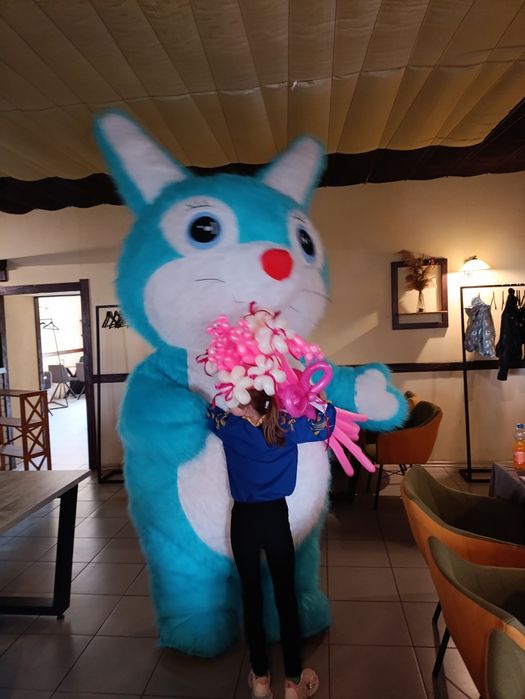 Харків привітання від медведика та банди(панда,зайчик,Кінг Конга)