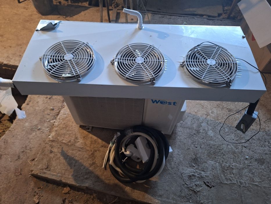 Холодильний агрегат для холодильної кімнати