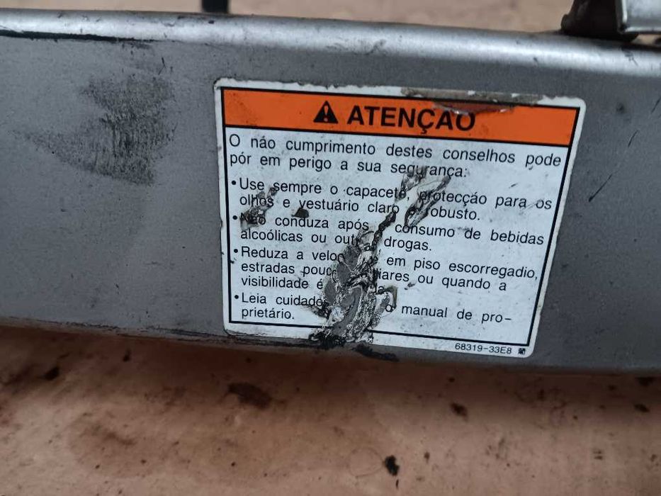 Braço oscilante ( escora ) Suzuki GSF600 Bandit