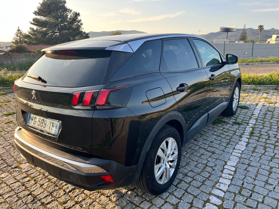 Peugeot 3008 1.5 BlueHDi 130 S&S EAT8 Active Business