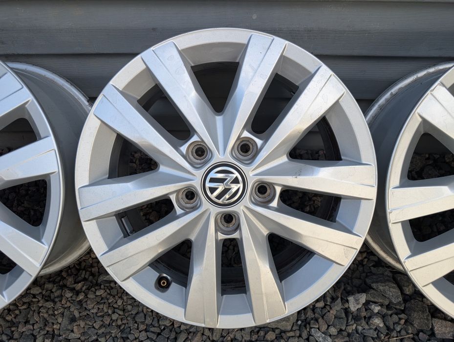 Комплект титанових дисків Volkswagen 5/120 R16 5*120 16 Transporter T5 T6 ET51