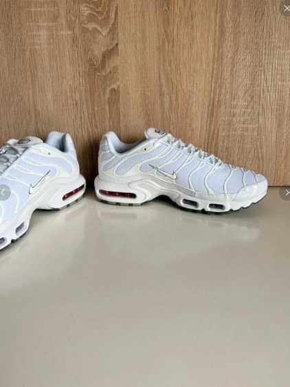 Nike air max plus TN biale R.36