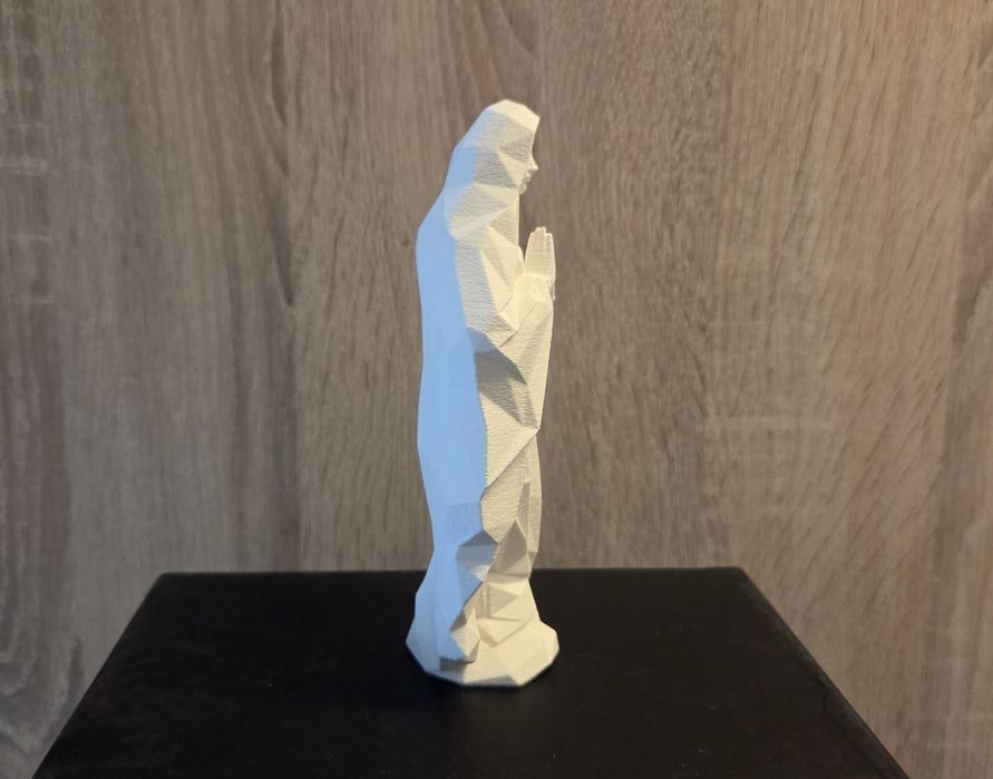 Maryja figurka ozdobna