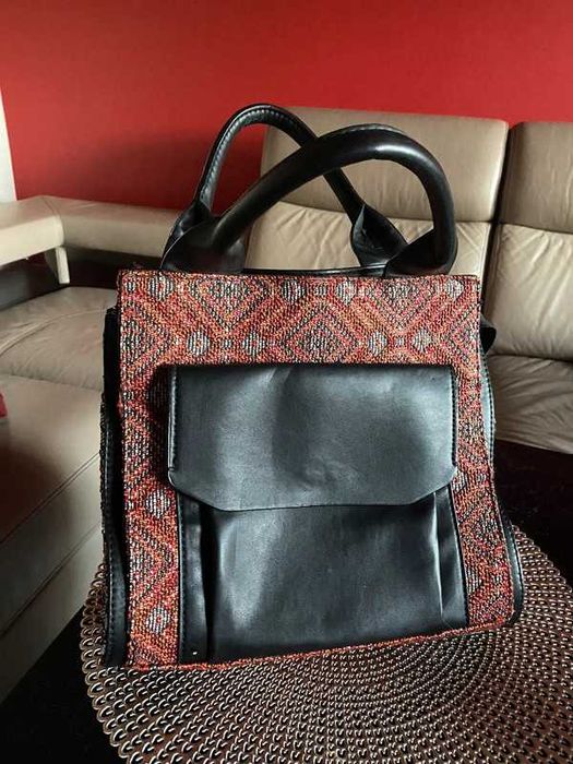 Torebka damska kolorowa materiałowa rozszerzająca pojemność