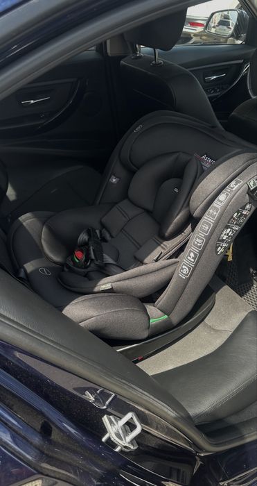 Дитяче автокрісло carello