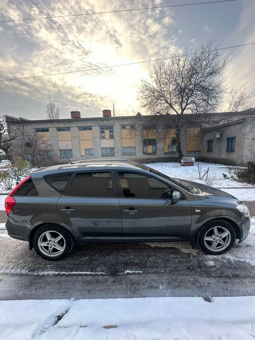 КИА сил 1.6 дизель