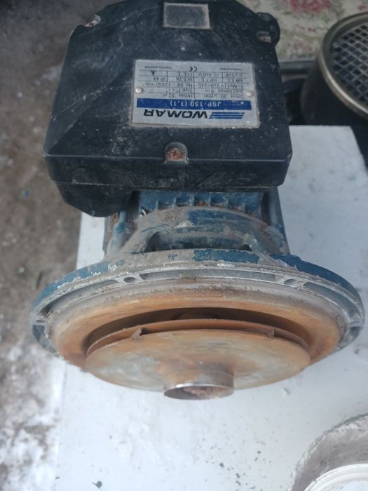 Двигатель с насосной станции