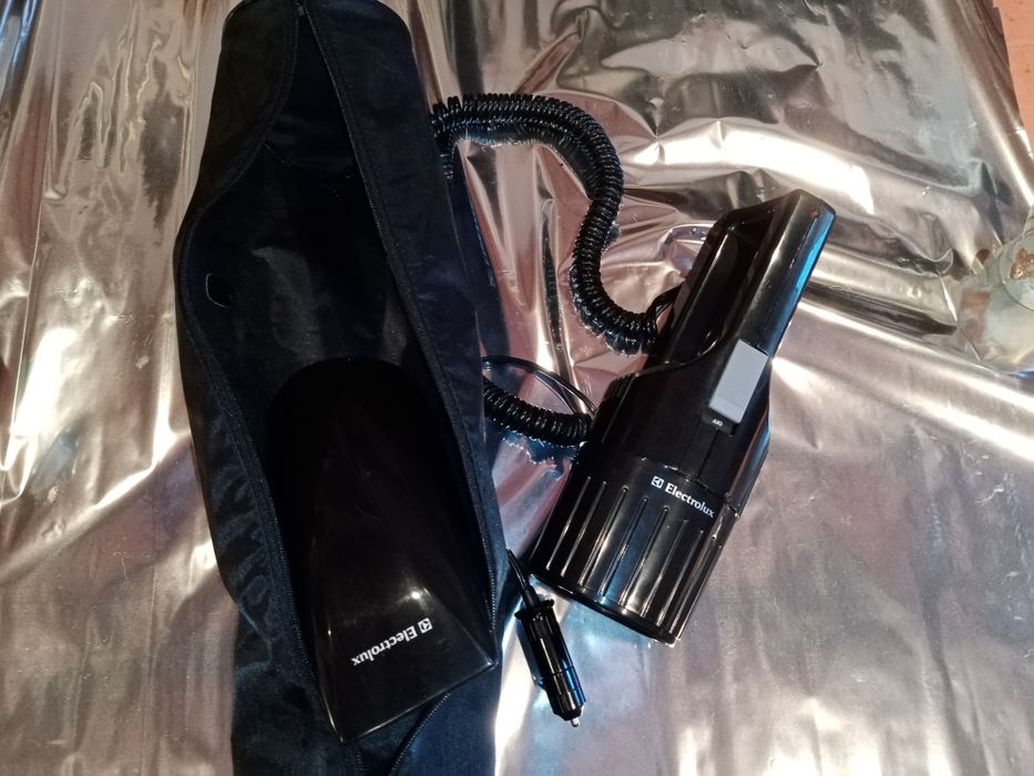 Aspirador Auto com Lanterna