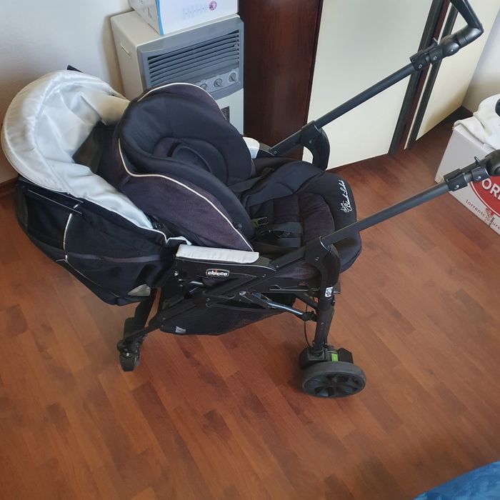 Carro bebé,ovo e alcofa