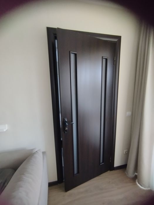 Дверне полотно б/в у хорошому стані, 3 штуки+лиштва, без коробки