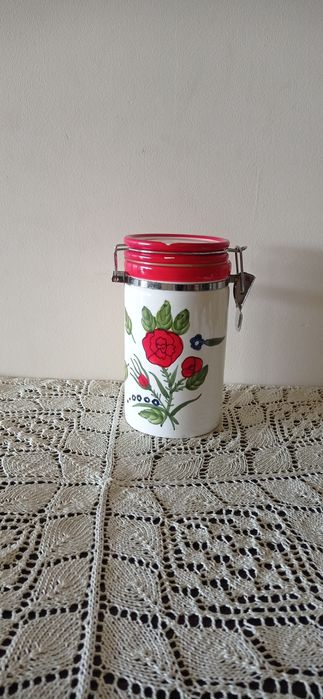 Ceramiczny ręcznie malowany pojemnik kuchenny