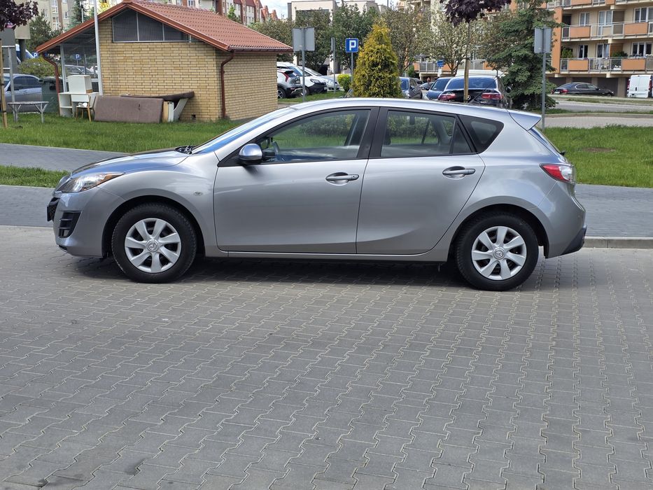 Mazda  2011r, pewne auto