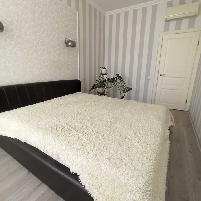 В продаже 3-х к.квартира -99.3 м2  Таирова  15 Жемчужина  Е-Видновленя