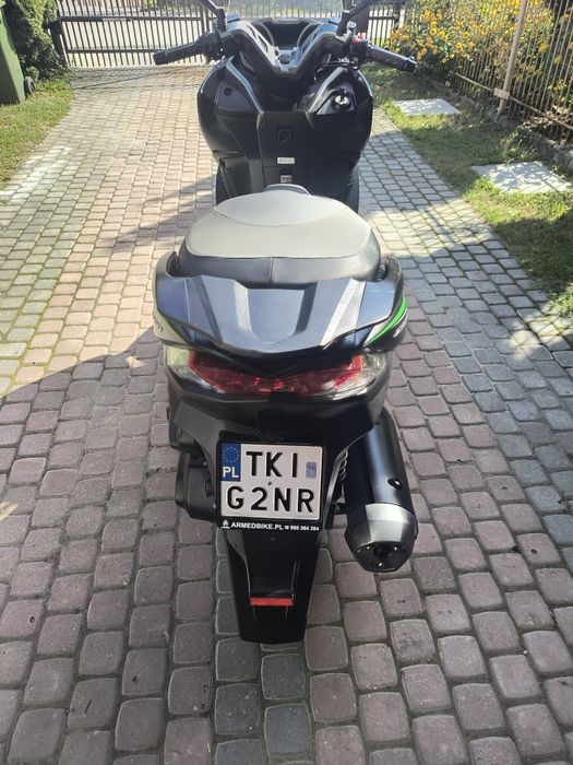 Kawasaki J300 2020r