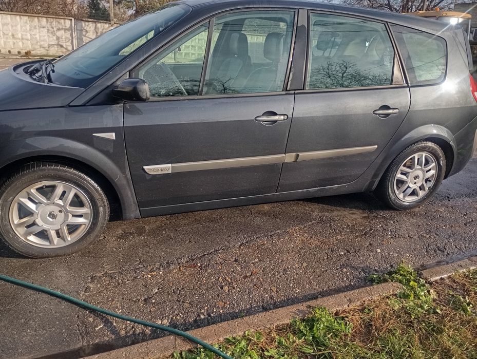 Продам Рено гранд Сценик 2