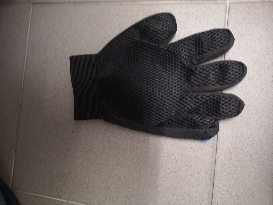 Luva tira pêlo de cão ou gato