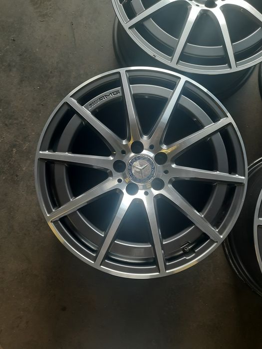 (064) Felgi 19" 5x112 ET 49 8j - Mercedes AMG