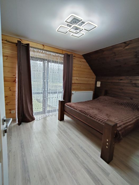 Відпочинок біля озера