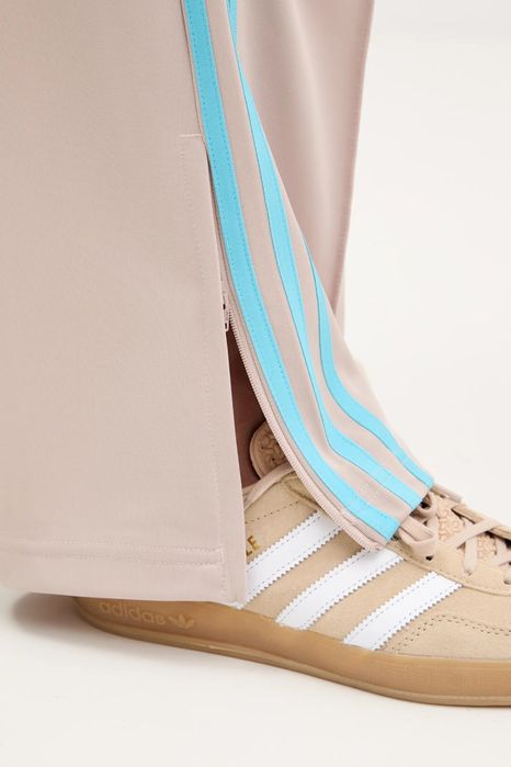 Спортивні штани Adidas originals (палаццо / широкі)