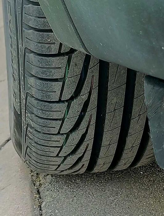 Покришка,Шини,Резина,Скат,Гума на Р14,Uniroyal,185/65 R14,RainExpert 5