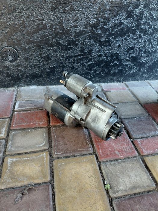 Військовим ціна договірна.  Nissan Navara d22 2.5 Стартер б/у,