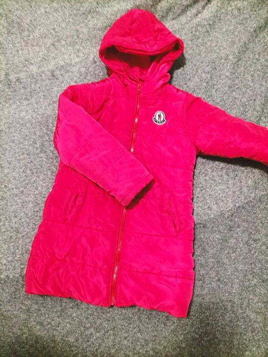 Теплая курточка на овчине для девочки р - ( 5-7 лет )