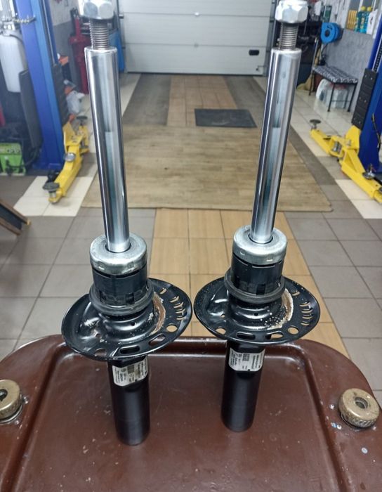 Амартизатори VAG Пассат,Шкода