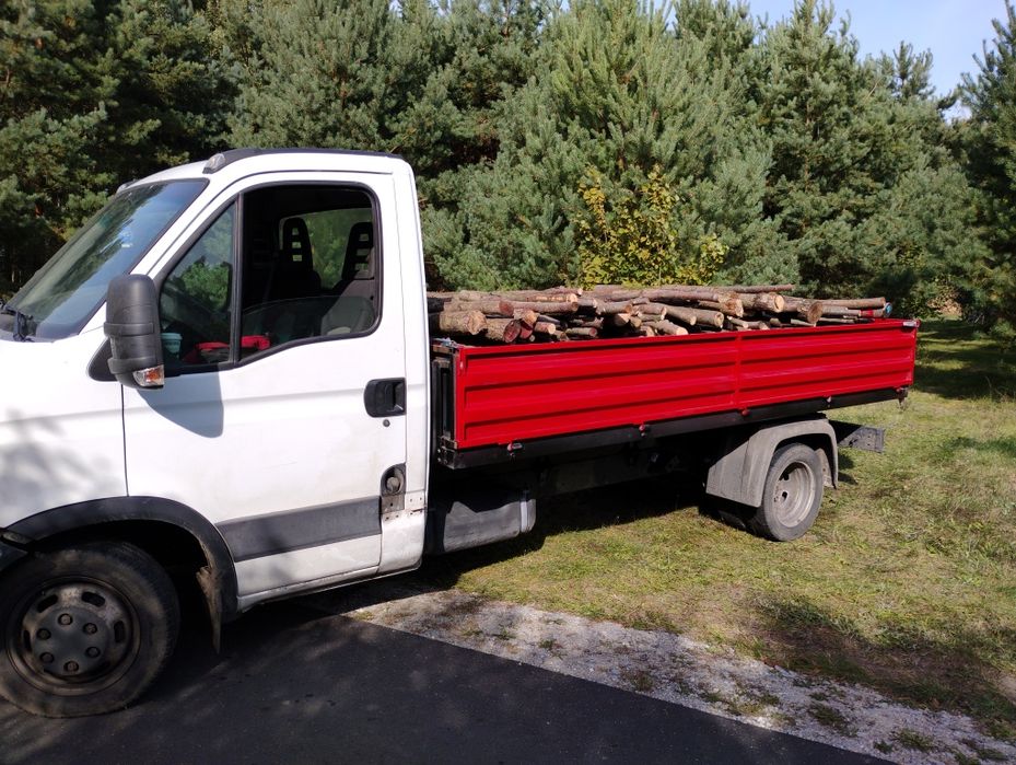 Usługi transportowe przeprowadzki transport itp