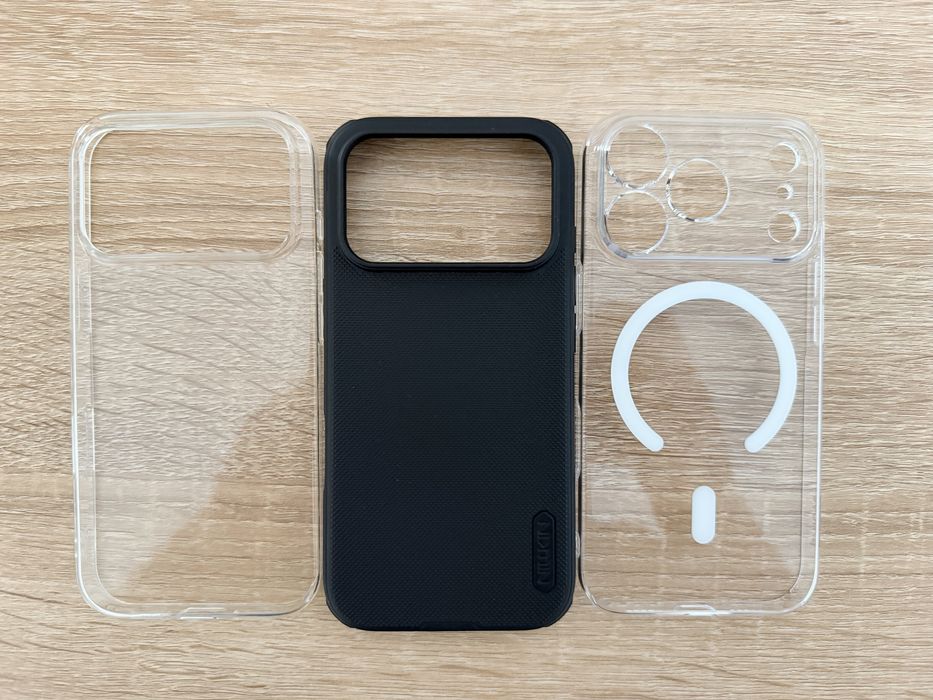 Чохли на Iphone 17 pro (3шт)