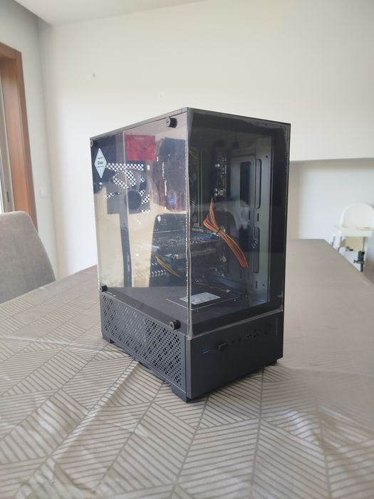 Torre Gaming Mars Gaming