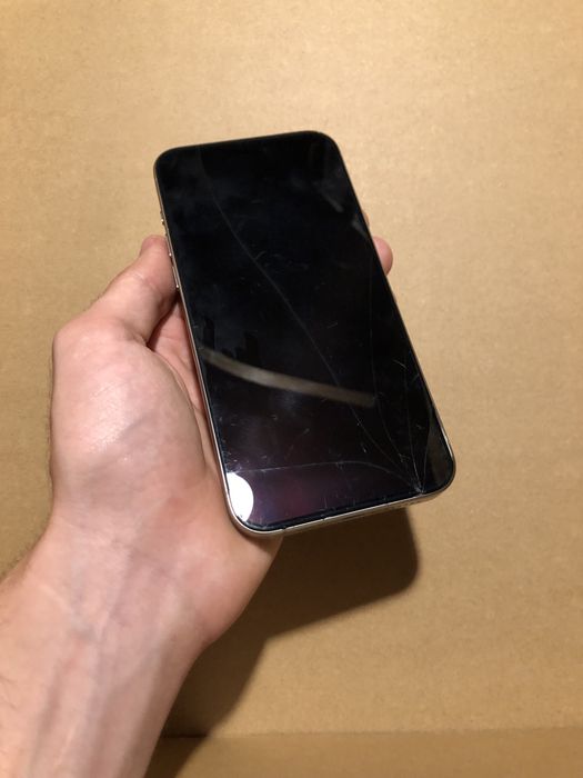 iPhone 15 Pro Max 1T е-сим