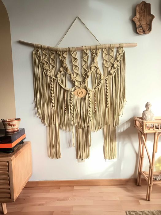Novo macramé em tom beige