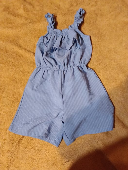 Kombinezon letni krótki rozmiar 104 cm