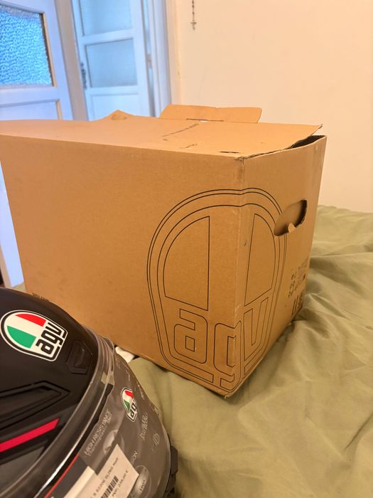 capacete AGV mota