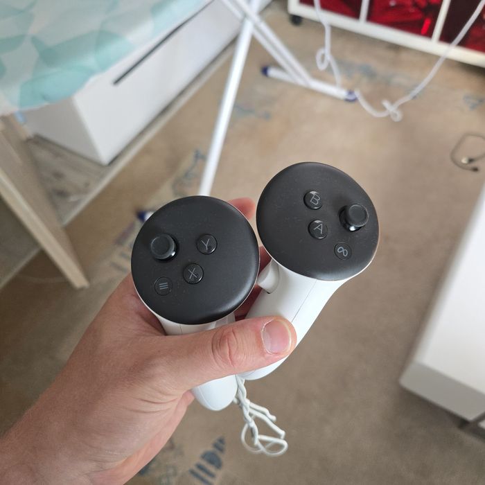Oculus quest 3s z akcesoriami