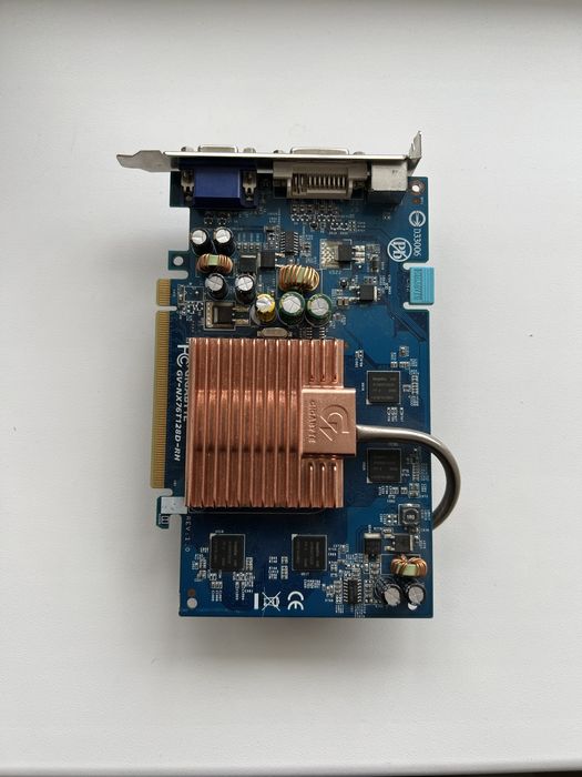 Gigabyte GV-NX76T128D-RH PCI-Ex