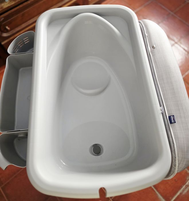 Banheira chicco cuddle and bubble