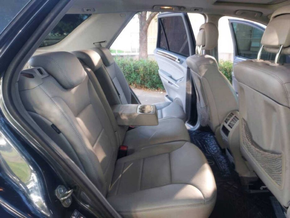 Mercedes-Benz M-Class ML 350 4MATIC      2011