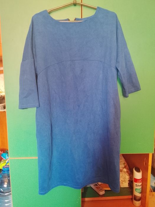 Продам платье синее