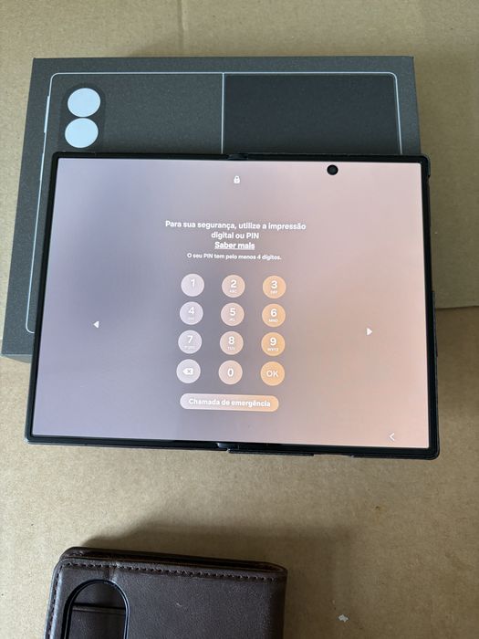 Samsung Galaxy Fold 8 desbloqueado