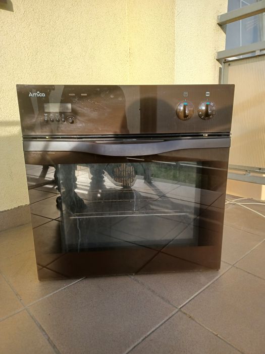 Piekarnik ,,AMICA,,
