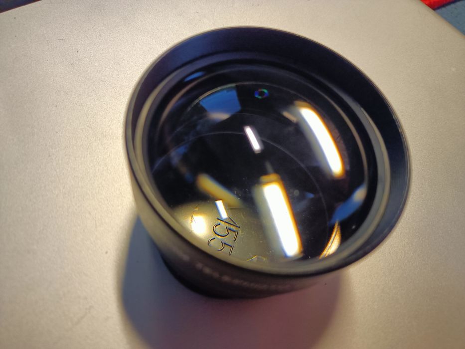 Продам телеоб'єктив 2.2