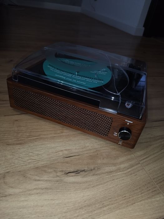 Gramofon retro z Bluetooth