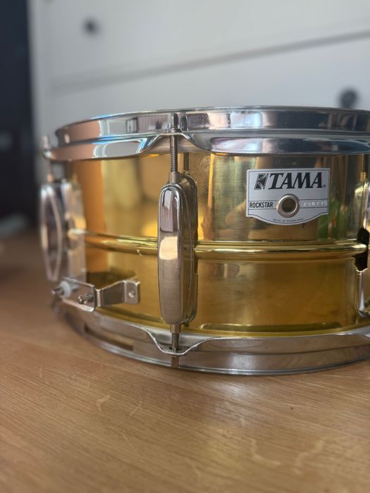 Werbel TAMA Artstar 14x6,5 BRASS - 90’s, Rockstar Badge
