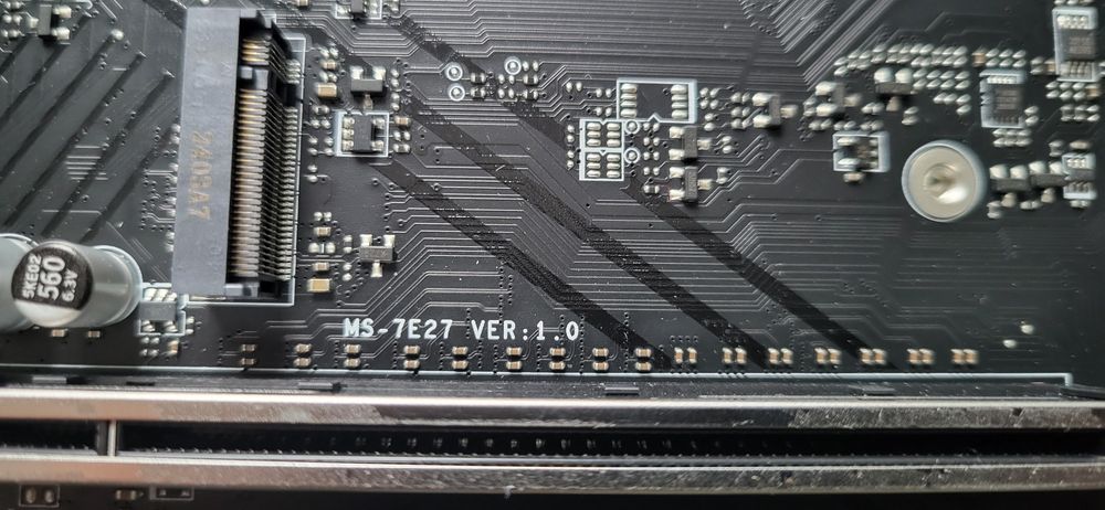 Материнська плата MSI PRO B650M-P (sAM5, AMD B650, PCI-Ex16)